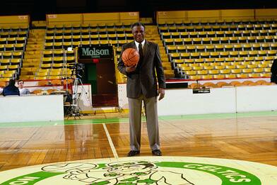 Nba, morto K.C. Jones, leggenda dei Boston Celtics