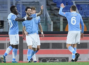 SS Lazio's Luis Alberto (2-L) celebrates with his teammates after scoring the 2-0 goal during the Italian Serie A soccer match between SS Lazio and AS Roma at the Olimpico stadium in Rome, Italy, 15 January 2021.  ANSA/ETTORE FERRARI












