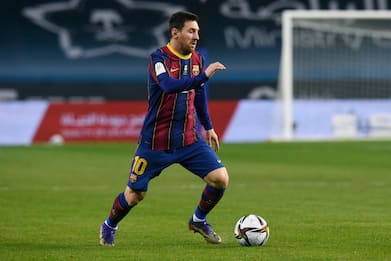 Calcio, Messi non rinnova con il Barcellona