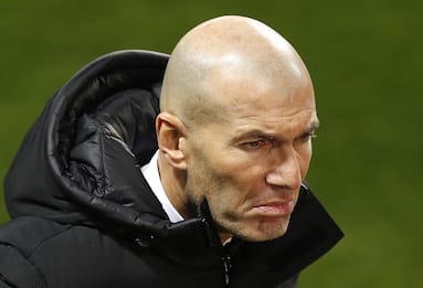 Calcio, Zinedine Zidane positivo al coronavirus