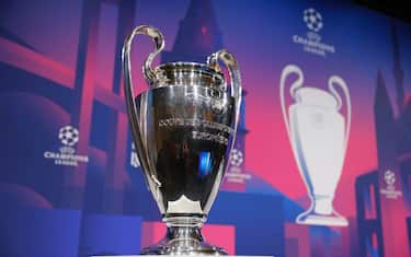 epa09083584 A handout photo made available by the UEFA shows a detailed view of the UEFA Champions League trophy during the UEFA Champions League 2020/21 Quarter-finals and Semi-finals draw at the UEFA headquarters, The House of European Football on March 19, 2021 in Nyon, Switzerland.  EPA/Valentin Flauraud / UEFA HANDOUT  HANDOUT EDITORIAL USE ONLY/NO SALES
