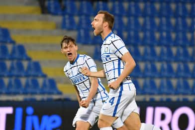 Serie A, 34ma giornata: l'Inter batte il Crotone 2-0