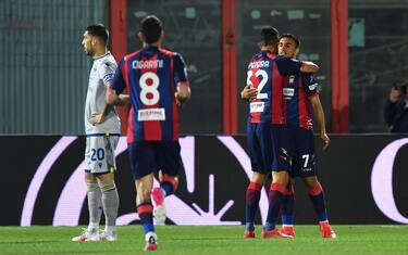 Crotone's midfielder Adam Ounas (R) celebrates with a teammate after scoring the 1-0 goal during the italian Serie A soccer match between FC Crotone and Hellas Verona FC at Ezio Scida stadium in Crotone, Italy, 13 May 2021. ANSA / CARMELO IMBESI