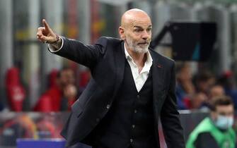 Stefano Pioli durante Milan-Cagliari, partita giocata a San Siro il 16 maggio 2021