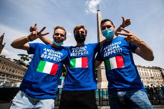 Italian supporters attend in the Football Village in Piazza del Popolo prior the inaugural match of the UEFA EURO 2020 soccer tournament Turkey vs Italy at the Olimpico stadium in Rome, Italy, 11 June 2021. ANSA/ANGELO CARCONI