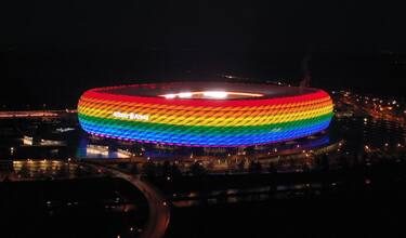 Per Germania-Ungheria l'Allianz potrebbe tingersi di arcobaleno