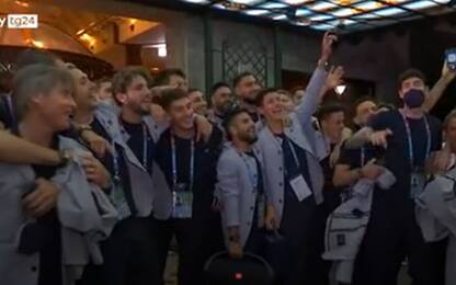 Euro 2020, gli Azzurri cantano "Notti Magiche": è nuovo inno. VIDEO