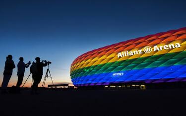 epa09292925 (FILE) - The facade of the landmark 'Allianz Arena' stadium is illuminated in the rainbow colors of the LGBT (Lebian, Gay, Bisexual and Transgender) movement to mark the Christopher Street Day, in Munich, Germany, 09 July 2016 (reissued 2 June 2021). The UEFA has declined a request from Munich authorities to illuminate the stadium's facade in rainbow colours for the UEFA Euro 2020 group stage match Germany vs Hungary to be held on 23 June 2021. "Given the political context of this specific request -- a message aiming at a decision taken by the Hungarian national parliament -- UEFA must decline this request," the football governing body said.  EPA/TOBIAS HASE  GERMANY OUT *** Local Caption *** 52880173