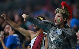 LONDON, ENGLAND - JULY 06: A fan of Italy wearing armour fancy dress shows their support during the UEFA Euro 2020 Championship Semi-final match between Italy and Spain at Wembley Stadium on July 06, 2021 in London, England. (Photo by Shaun Botterill - UEFA/UEFA via Getty Images)
