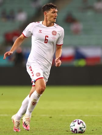 epa09320763 Andreas Christensen of Denmark in action during the UEFA EURO 2020 quarter final match between the Czech Republic and Denmark in Baku, Azerbaijan, 03 July 2021.  EPA/Naomi Baker / POOL (RESTRICTIONS: For editorial news reporting purposes only. Images must appear as still images and must not emulate match action video footage. Photographs published in online publications shall have an interval of at least 20 seconds between the posting.)