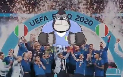 Chiellini in versione gorilla, il video postato dal capitano azzurro