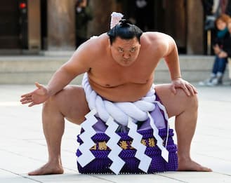 Hakuho Sho si ritira: il sumo perde il più grande lottatore di sempre