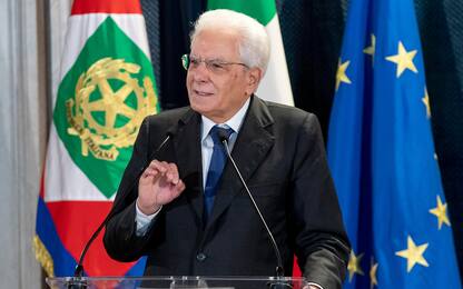 Mattarella ai prefetti: "Germi odio alimentano minacce terroristiche"