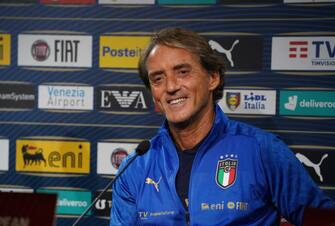 REGGIO NELL'EMILIA, ITALY - SEPTEMBER 07: Head coach Italy Roberto Mancini speaks with the media during press conference at Mapei Stadium - Citta' del Tricolore on September 07, 2021 in Reggio nell'Emilia, Italy. (Photo by Claudio Villa/Getty Images)