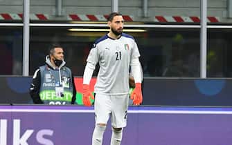 1345188216 MILAN, ITALY - OCTOBER 06: Gianluigi Donnarumma of Italy in action during the UEFA Nations League 2021 Semi-final match between Italy and Spain at Giuseppe Meazza Stadium on October 06, 2021 in Milan, Italy. (Photo by Claudio Villa/Getty Images)