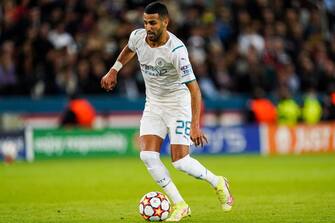 1343639207 PARIS, FRANCE - SEPTEMBER 28: Riyad Mahrez of Manchester City FC during the Champions League match between Paris Saint-Germain and Manchester City FC at Parc des Princes on September 28, 2021 in Paris, France. (Photo by Jeroen Meuwsen/BSR Agency/Getty Images)