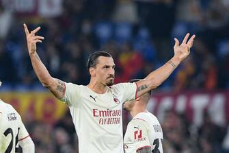 Zlatan Ibrahimovic of AC Milan celebrates after scoring first goal during the Serie A match between AS Roma and AC Milan Calcio at Stadio Olimpico, Rome, Italy on 31 October 2021.  (Photo by Giuseppe Maffia/NurPhoto via Getty Images)