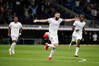 Karim Benzema of Real Madrid celebrates a goal during the La Liga match between Real madrid and RCD Mallorca at Santiago Bernabeu Stadium in Madrid, Spain. (Photo by DAX Images/NurPhoto via Getty Images)