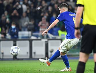Italy's Jorginho misses a penalty during the 2022 FIFA World Cup European qualifying  Group C soccer match between Italy and Switzerland at the Olimpico stadium in Rome, Italy, 12 November 2021.  ANSA/ETTORE FERRARI