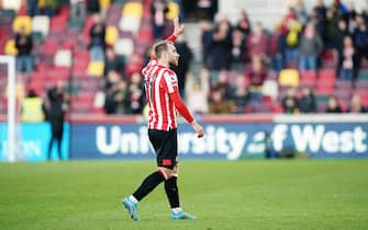 Brentford's Christian Eriksen waves to the fans after the final whistle of the Premier League match at the Brentford Community Stadium, London. Picture date: Saturday February 26, 2022. (Photo by Aaron Chown/PA Images via Getty Images)