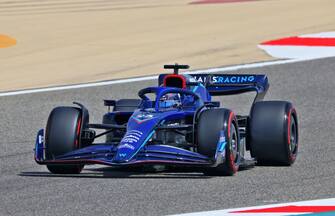 Williams' Thai driver Alex Albon drives during the first day of Formula One (F1) pre-season testing at the Bahrain International Circuit in the city of Sakhir on March 12, 2021. (Photo by Giuseppe CACACE / AFP) (Photo by GIUSEPPE CACACE/AFP via Getty Images)