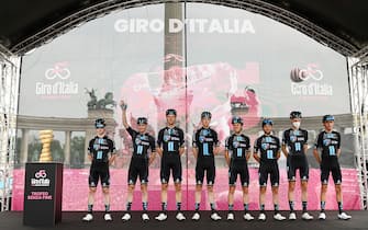 VISEGRAD, HUNGARY - MAY 06: Romain Bardet of France, Thymen Arensman of Netherlands, Cees Bol of Netherlands, Romain Combaud of France, Alberto Dainese of Italy, Nico Denz of Germany, Chris Hamilton of Australia, Martijn Tusveld of Netherlands and Team DSM during the team presentation prior to the 105th Giro d'Italia 2022, Stage 1 a 195km stage from Budapest to VisegrÃ¡d 337m / #Giro / #WorldTour / on May 06, 2022 in Visegrad, Hungary. (Photo by Stuart Franklin/Getty Images)