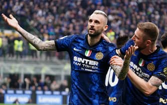 Marcelo Brozovic (FC Inter) celebrates his goal  during  Inter - FC Internazionale vs AS Roma, italian soccer Serie A match in Milan, Italy, April 23 2022