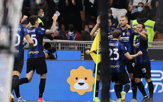 Edin Dzeko of FC Internazionale celebrates after scoring a goal during the Serie A 2021/22 football match between FC Internazionale and Juventus FC at Giuseppe Meazza Stadium, Milan, Italy on October 24, 2021
