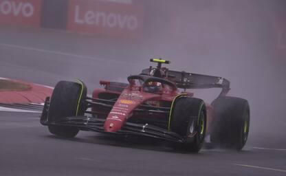 F1, Gp Silverstone: nelle qualifiche pole a Sainz . HIGHLIGHTS