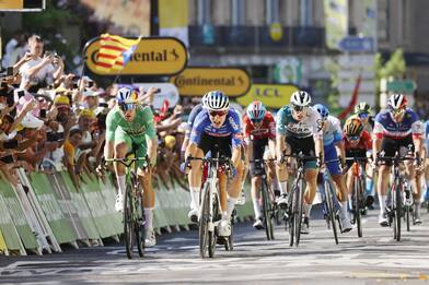 Tour de France 2022: Houle vince la tappa di oggi, Carcassonne-Foix