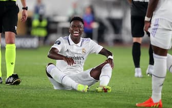 epa10114730 Vinicius Junior of Real Madrid reacts during the UEFA Super Cup soccer match between Real Madrid and Eintracht Frankfurt at the Olympic Stadium in Helsinki, Finland, 10 August 2022.  EPA/Petteri Paalasmaa