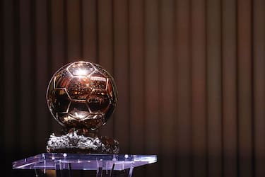 The   Ballon d'Or award is displayed  during the 2021 Ballon d'Or France Football award ceremony at the Theatre du Chatelet in Paris on November 29, 2021. (Photo by FRANCK FIFE / AFP) (Photo by FRANCK FIFE/AFP via Getty Images)