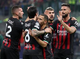 AC Milan's Olivier Giroud  (R)  jubilates with his teammates after scoring goal of 1 to 0 during he UEFA Champions League group E soccer match between Ac Milan and Fc Salzburg at Giuseppe Meazza stadium in Milan, 2 November  2022.ANSA / MATTEO BAZZI