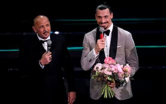 (Bologna's Head Coach Sinisa Mihajlovic and Milan's Swedish forward Zlatan Ibrahimovic on stage at the Ariston theatre during the 71st Sanremo Italian Song Festival, Sanremo, Italy, 04 March 2021. The festival runs from 02 to 06 March.    ANSA/ETTORE FERRARI



