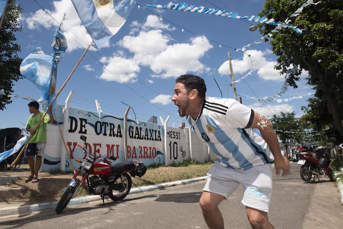 Mondiali 2022, i tifosi dell'Argentina festeggiano la vittoria. FOTO
