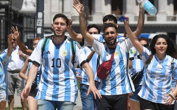 ‘Francia deja de llorar’, la petición de Argentina reúne más de 500.000 firmas