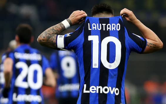 Inter bate Torino e pressiona Milan no Italiano 