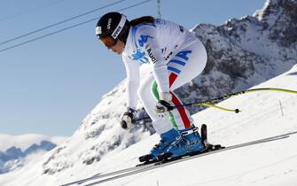 epa03079579 Elena Fanchini of Italy competes in the second training of the women's Alpine Skiing World Cup Downhill event in St. Moritz, Switzerland, 26 January 2012.  EPA/URS FLUEELER