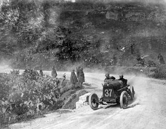 Enzo Ferrari alla targa Florio nel 1922