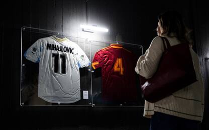 Mihajlovic, sue maglie di Roma e Lazio tra le leggende dell'Olimpico