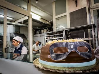 Pastry shop in Naples creates a cake dedicated to the striker of Naples Victor Osimhen. Naples 27 February 2023. ANSA/CESARE ABBATE