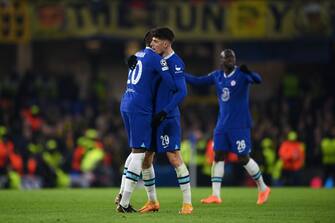 LONDON, ENGLAND - MARCH 07: Kai Havertz of Chelsea celebrates with Denis Zakaria of Chelsea after winning the UEFA Champions League round of 16 leg two match between Chelsea FC and Borussia Dortmund at Stamford Bridge on March 07, 2023 in London, England. (Photo by Justin Setterfield/Getty Images)