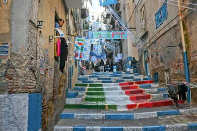 Napoli, altro che scaramanzia: in strada si celebra lo scudetto. FOTO