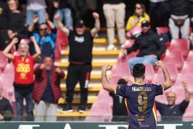 Calcio, il Catanzaro torna in Serie B dopo 17 anni