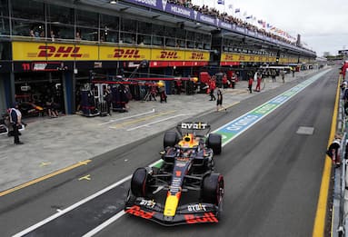 Formula 1, le qualifiche del Gp in Australia: pole a Verstappen