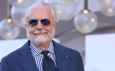 The president of SS Soccer Napoli Aurelio De Laurentiis arrives for the premiere of 'Freaks Out' during the 78th annual Venice International Film Festival, Venice, Italy, 08 September 2021. The movie is presented in the Official competition 'Venezia 78' at the festival running from 01 to 11 September.  ANSA/CLAUDIO ONORATI