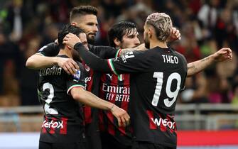 AC Milan's Olivier Giroud (L) jubilees with his teammates after scoring goal of 3 to 1 during the Italian serie A soccer match between AC Milan and Sampdoria  at Giuseppe Meazza stadium in Milan, 20 May 2023.ANSA / MATTEO BAZZI