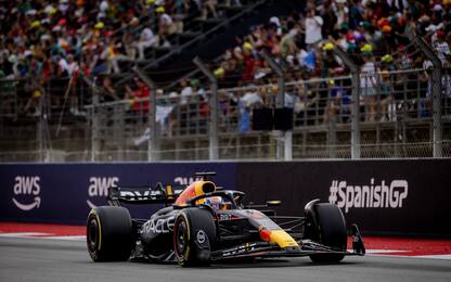 Formula 1, Gp Spagna: vince Verstappen, poi Hamilton e Russell