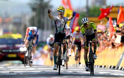 Tour de France 2023, Bilbao vince la tappa Vulcania – Issoire