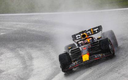 F1, Gp Olanda: vince Verstappen. Sainz quinto, Leclerc ritirato. VIDEO